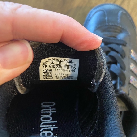 Adidas Samoa Kids Black 3 Rainbow Sparkle Stripes - Picture 5 of 5